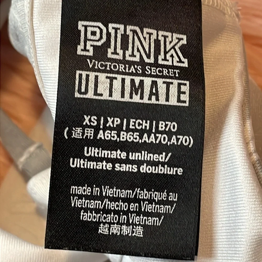 PINK Victoria’s Secret Ultimate‎ Gray & White Sports Bra Size XS